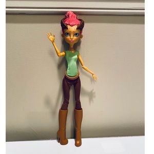 We Are Monster High Student Disembody Council Gilda Goldstag Doll